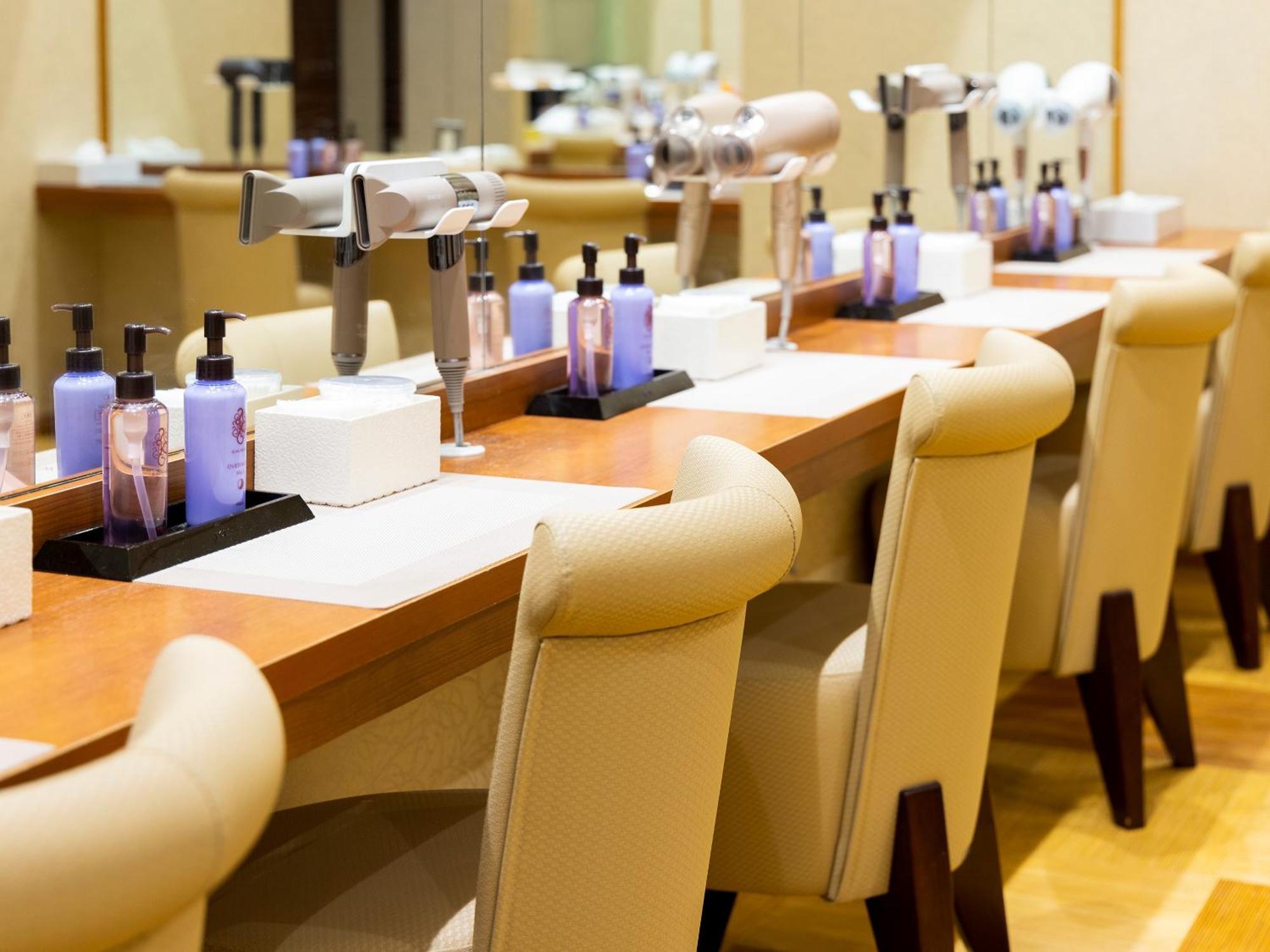 Hotel Wbf Grande Asahikawa Luaran gambar